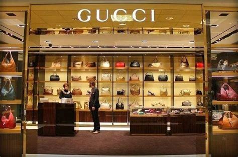 các dòng sản phẩm của gucci|lịch sử gucci là gì.